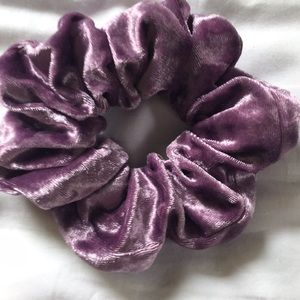 Lightly used scrunching